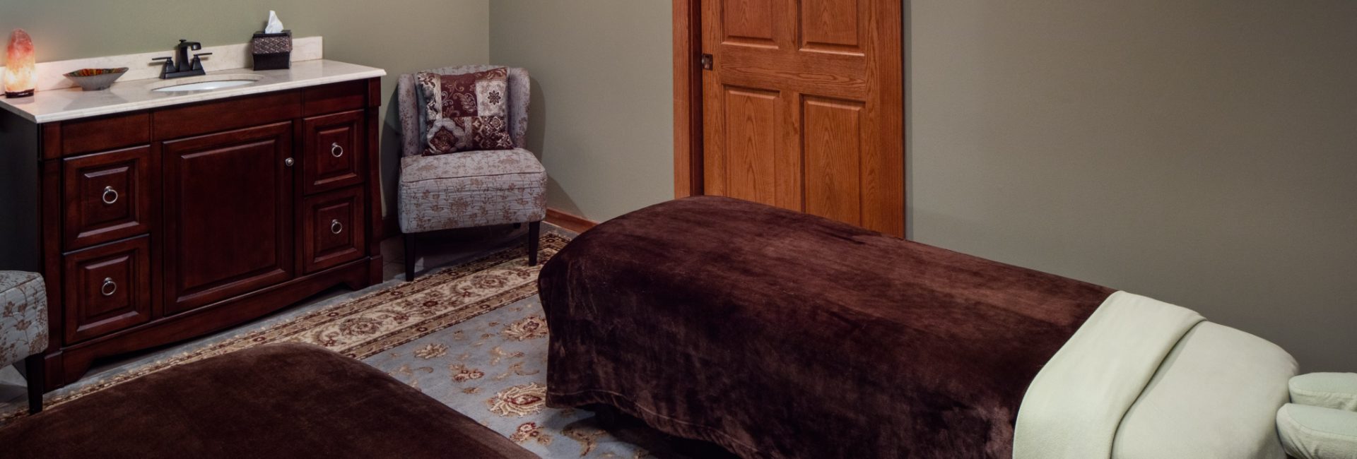 Galena IL Spas | Irish Cottage Inn & Suites - Spa Galena IL